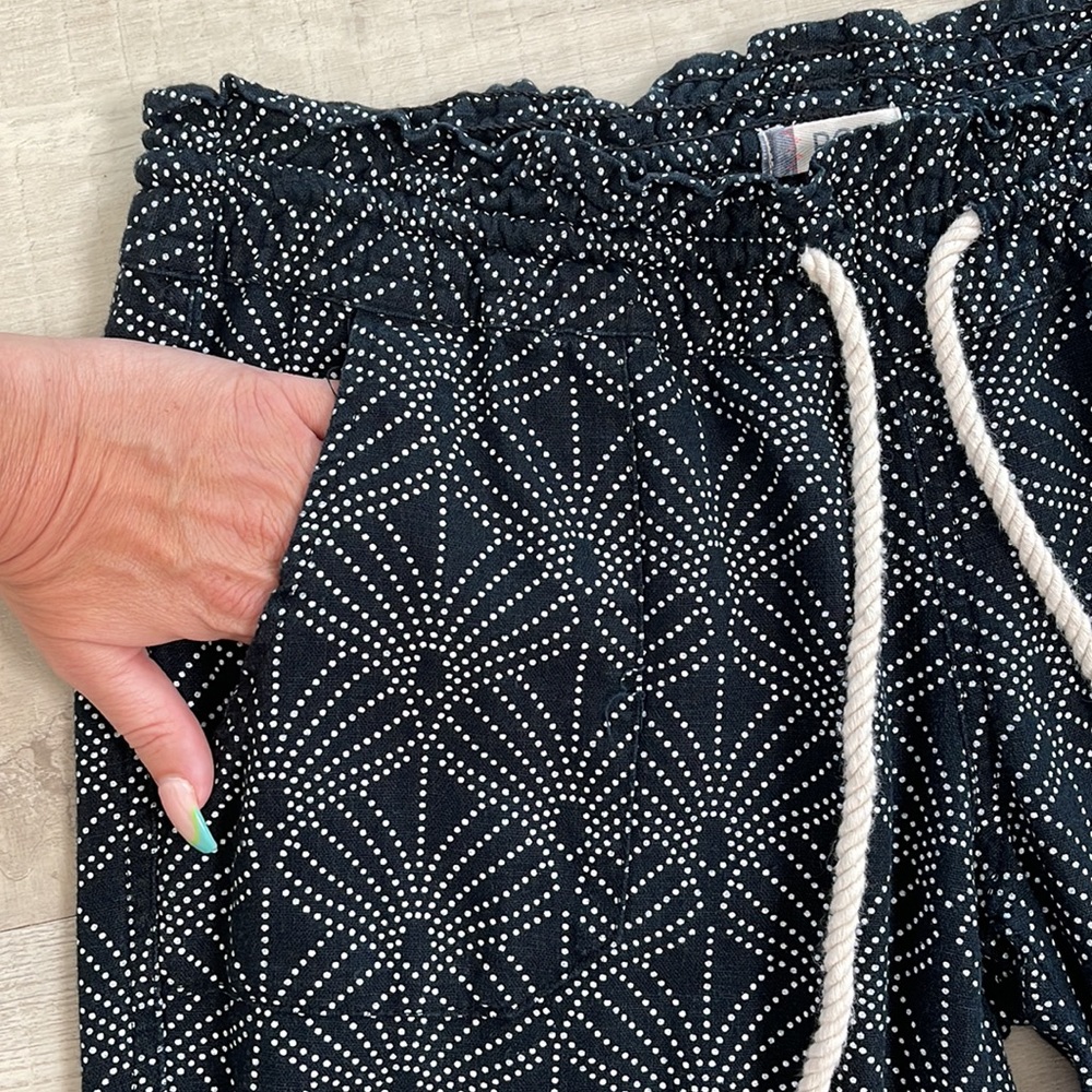Roxy Oceanside Linen Flared Beach Pants - Picture 3 of 12